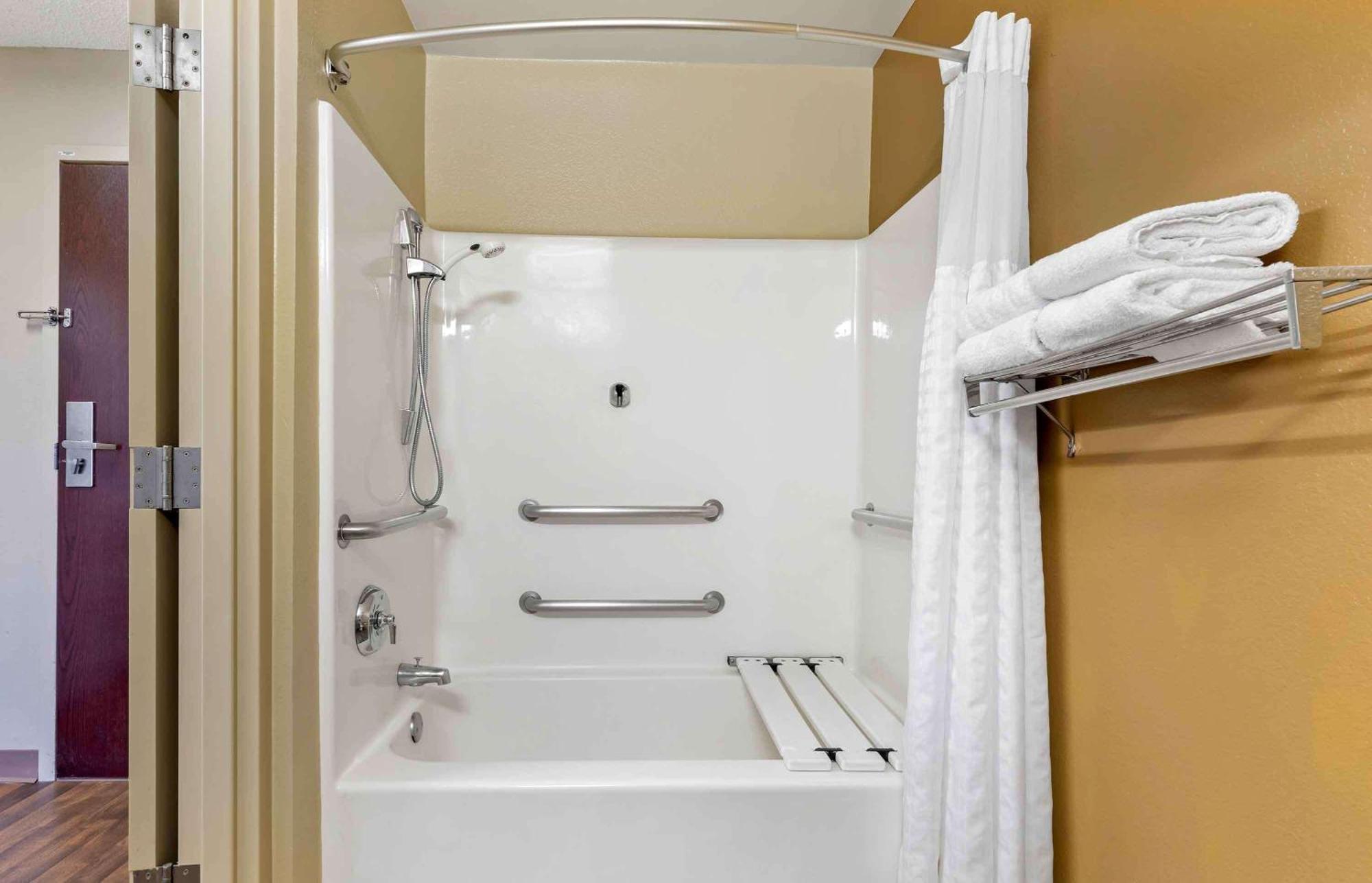 Auburn Hills Extended Stay Inn Buitenkant foto