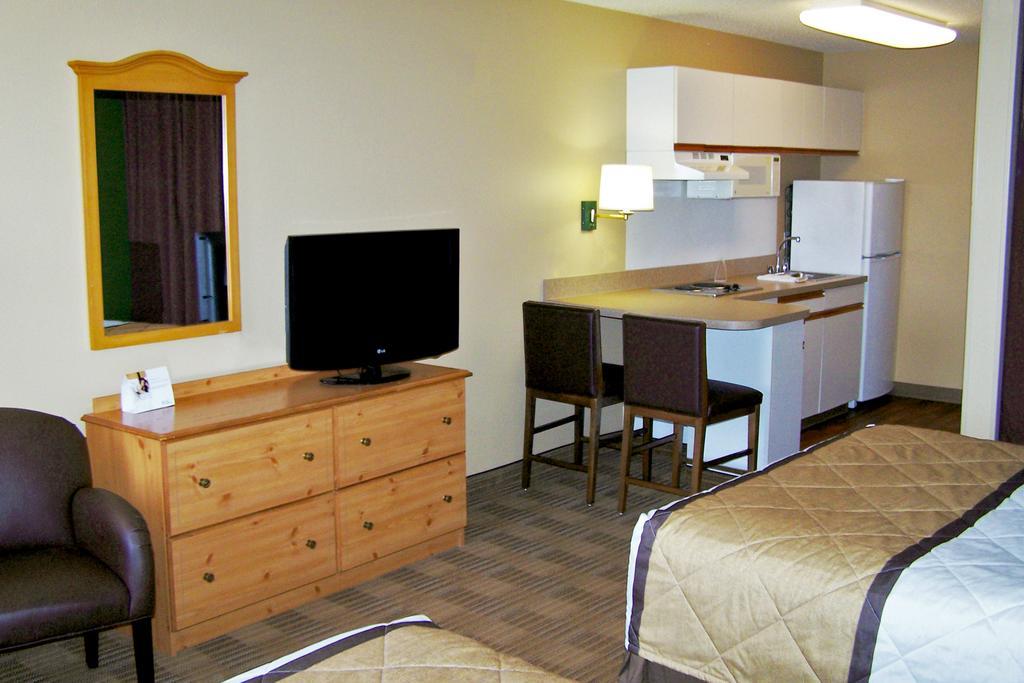Auburn Hills Extended Stay Inn Buitenkant foto