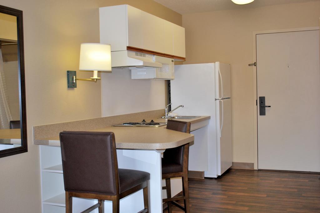 Auburn Hills Extended Stay Inn Buitenkant foto