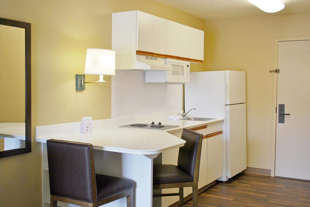 Auburn Hills Extended Stay Inn Buitenkant foto